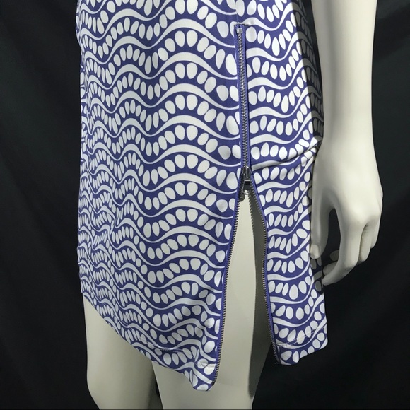 Donna Morgan Darleene Jersey Dress - Picture 6 of 8